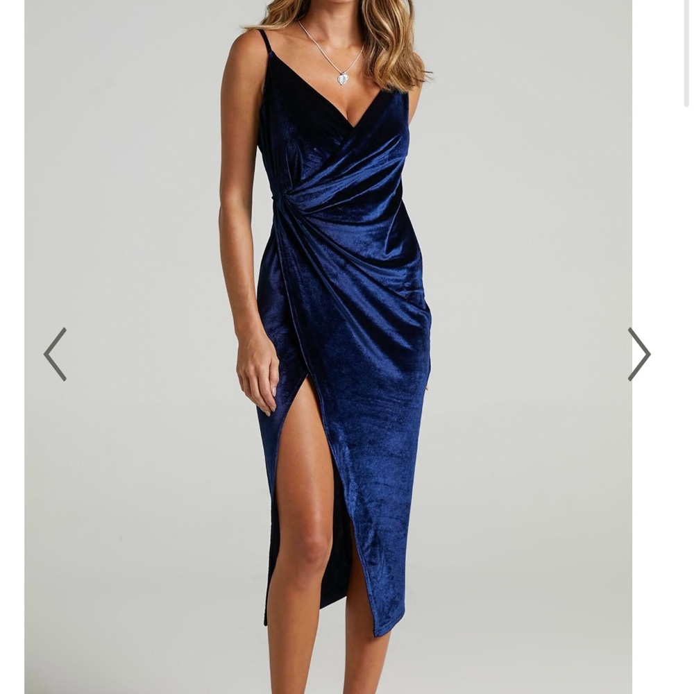 LOVING BLIND MIDI DRESS - DRAPED THIGH SPLIT DRESS IN NAVY VELVET